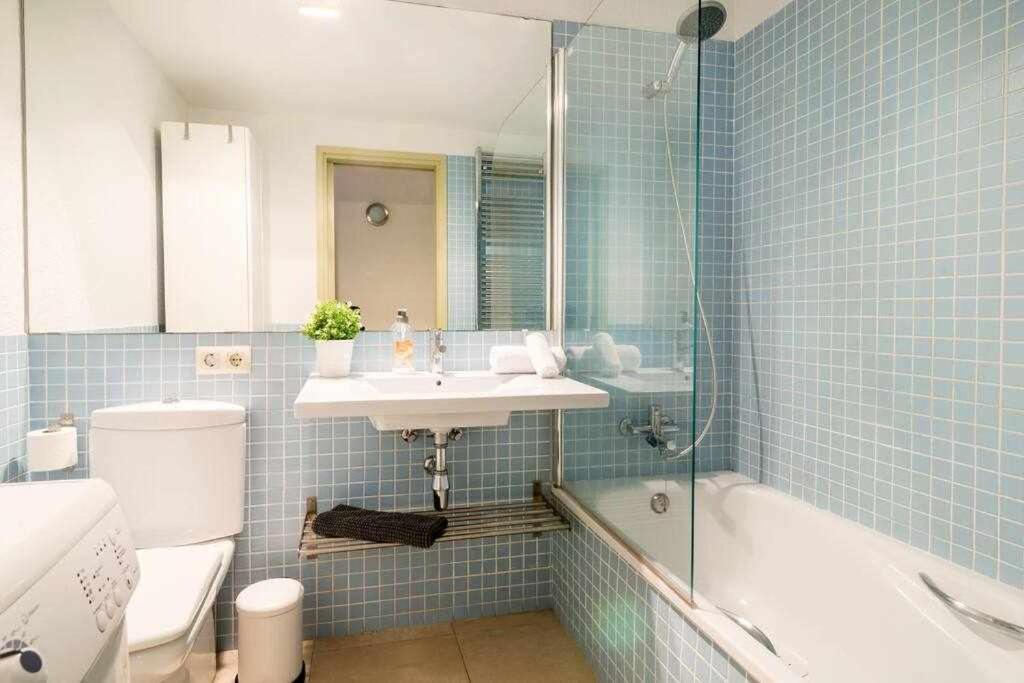 Apartamento Banos Arabes Con Jardin Girona Bagian luar foto